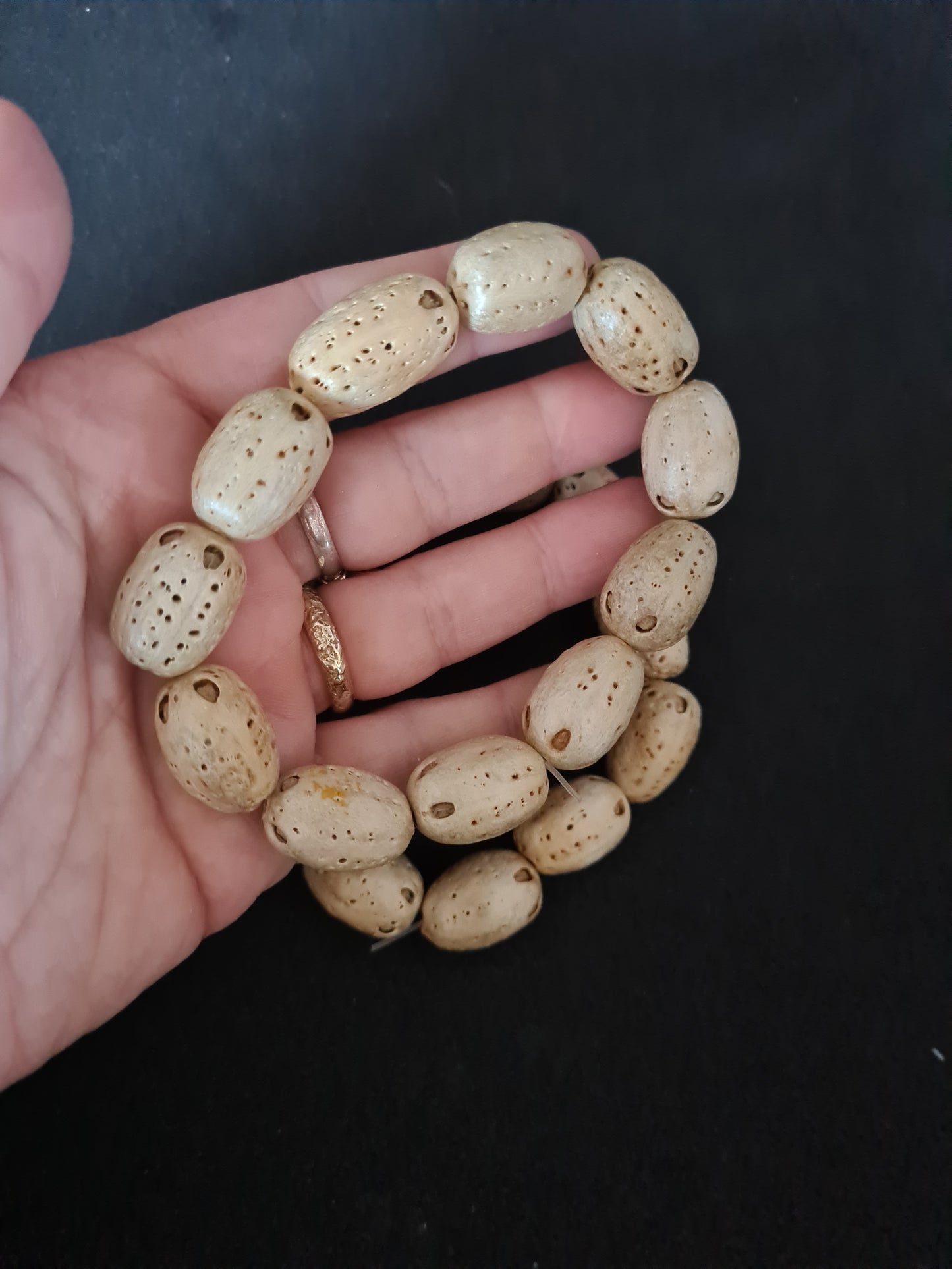 Bodhi seed bracelet