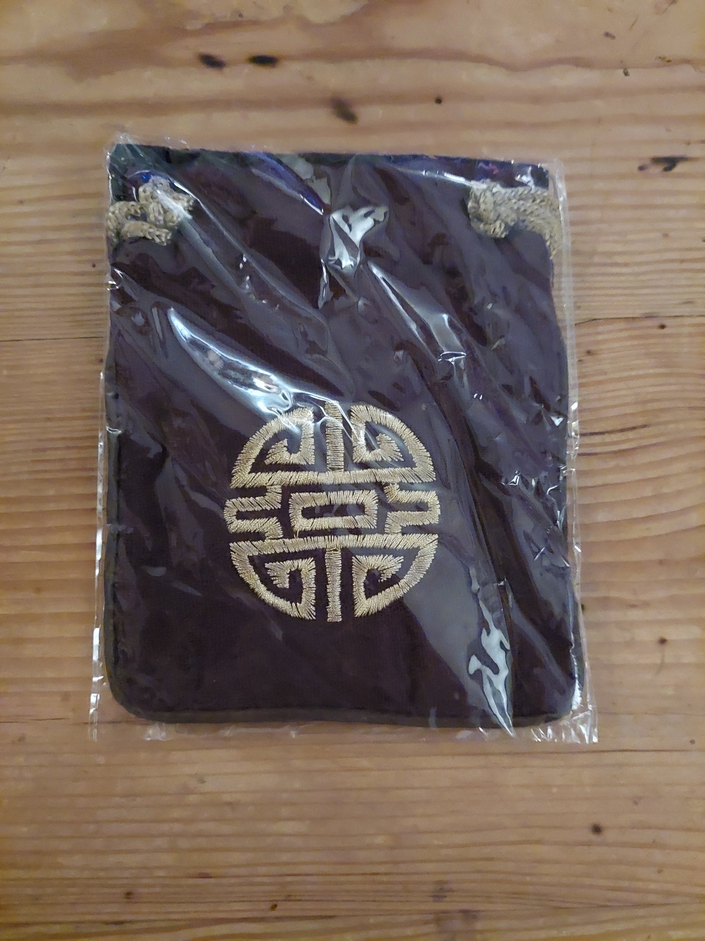 Cotton pouch with Shou symbol