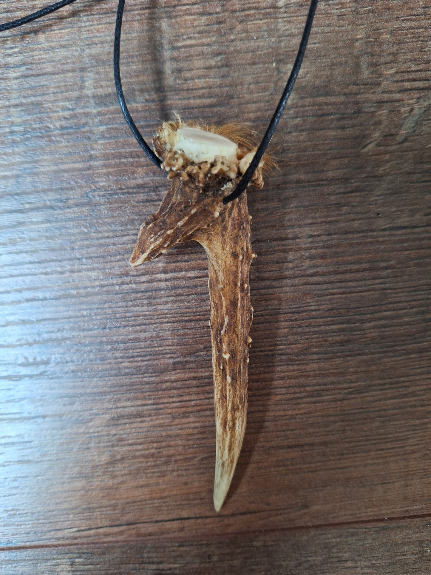 Roe deer antler necklaces