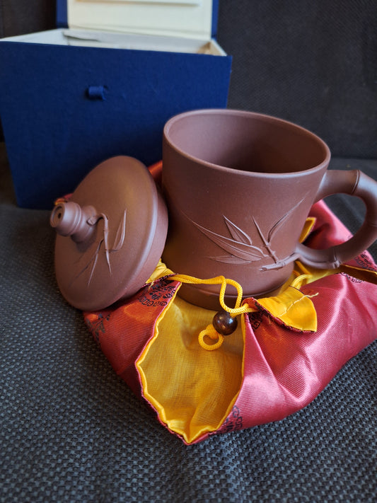 Yixing clay tea mug