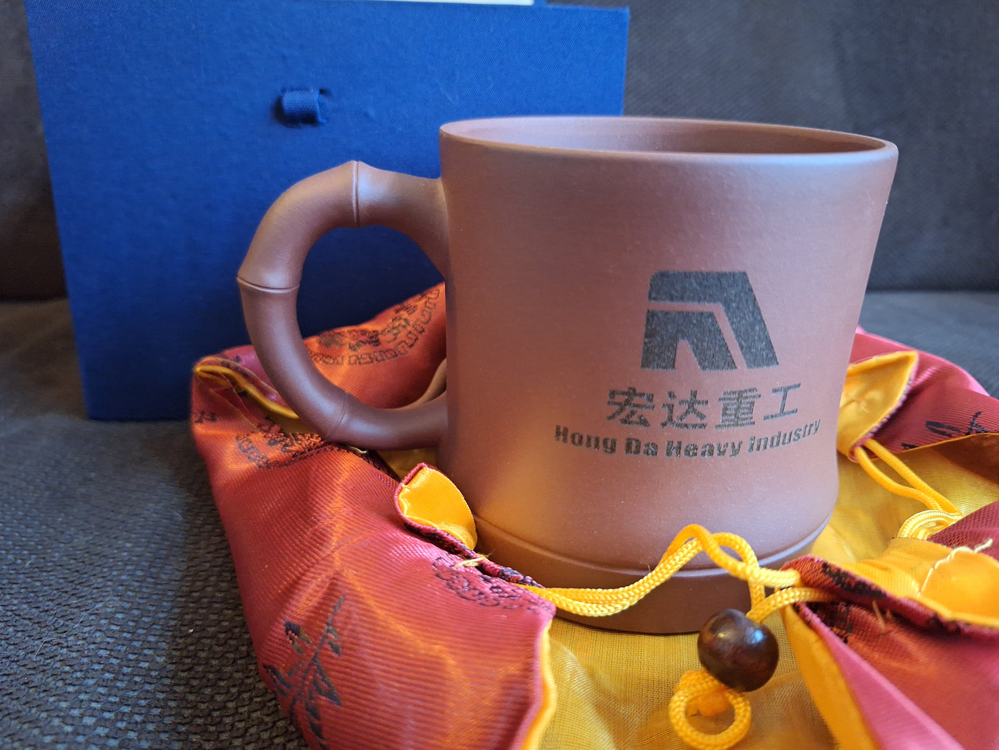 Yixing clay tea mug