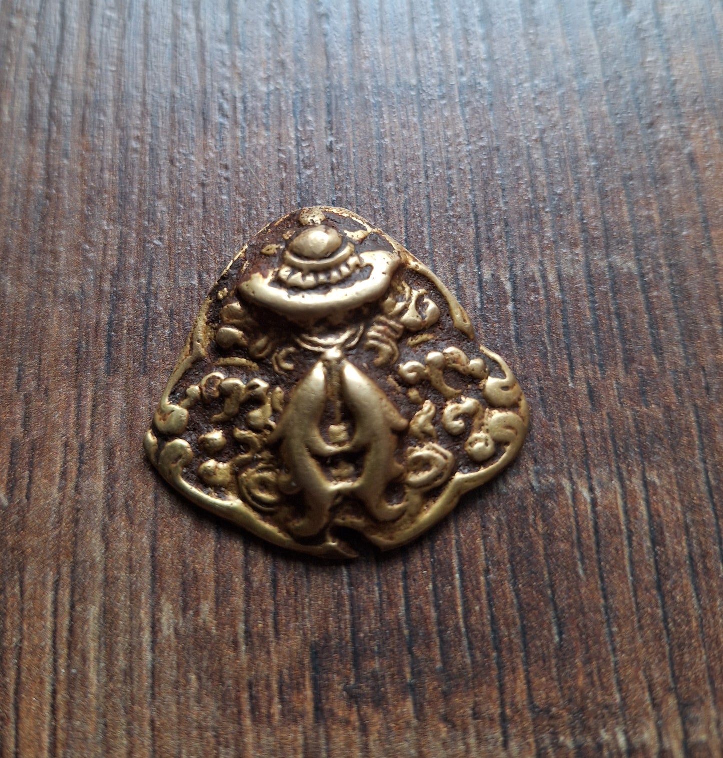 Old Tibetan brass amulet Pair of Golden Fishes