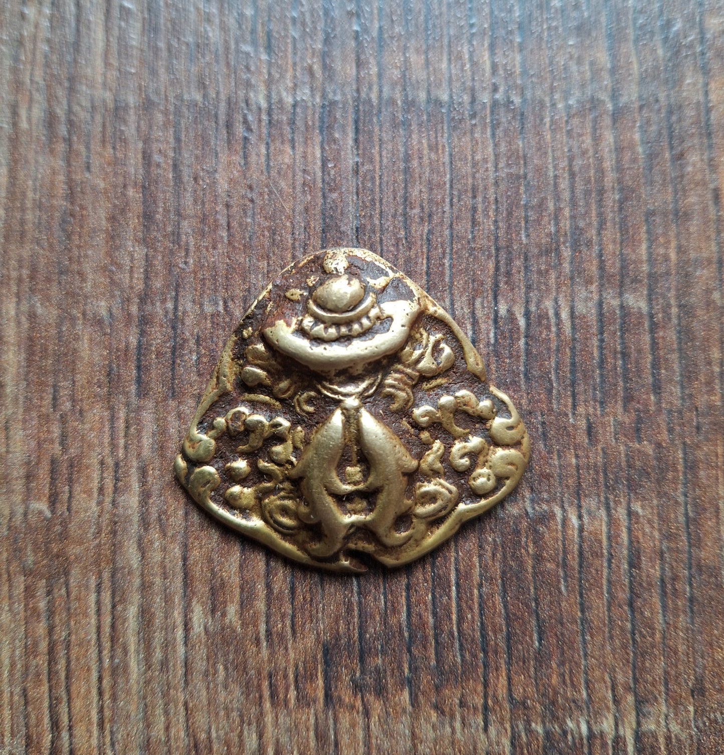 Old Tibetan brass amulet Pair of Golden Fishes