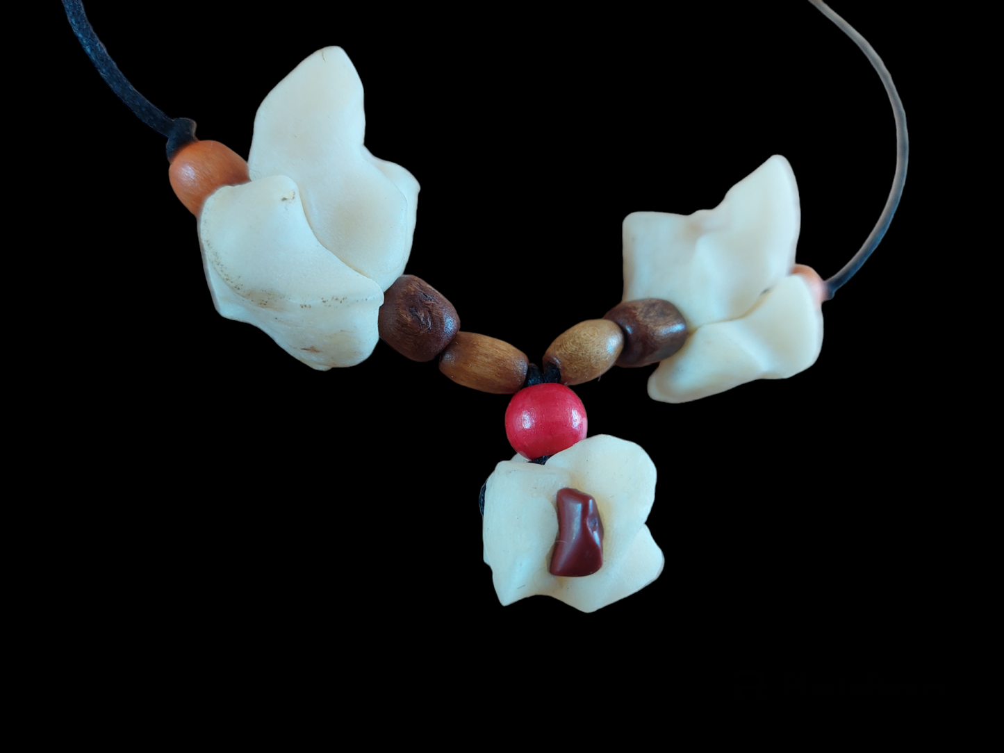Wild boar ankle joint amulet necklace