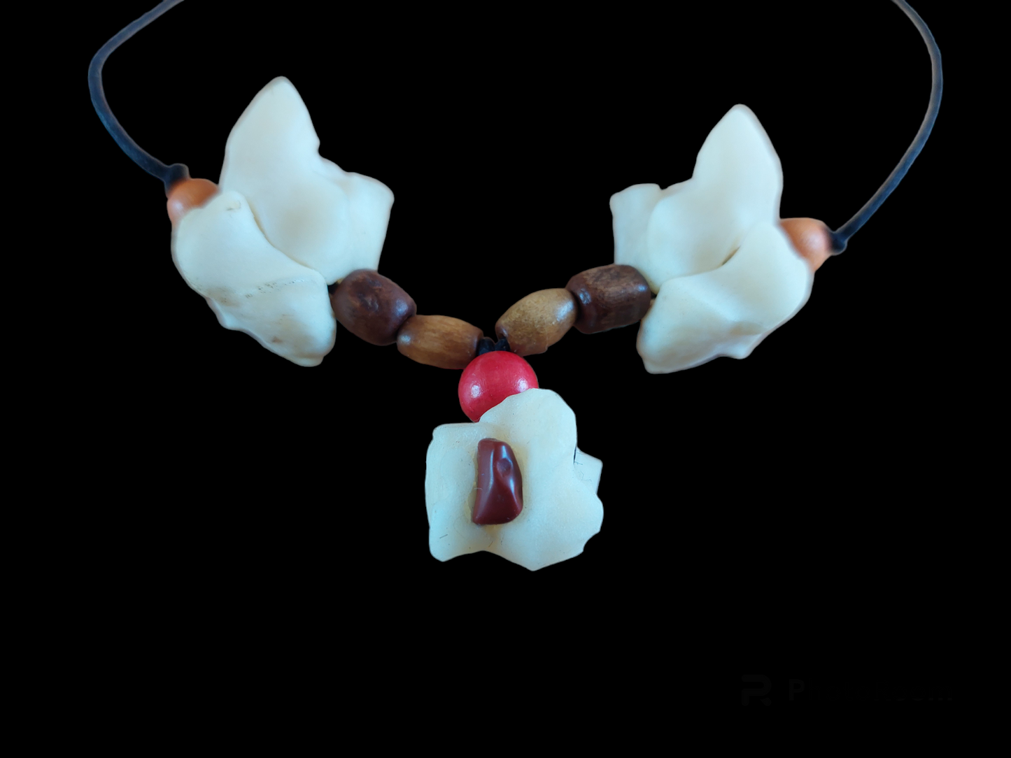 Wild boar ankle joint amulet necklace