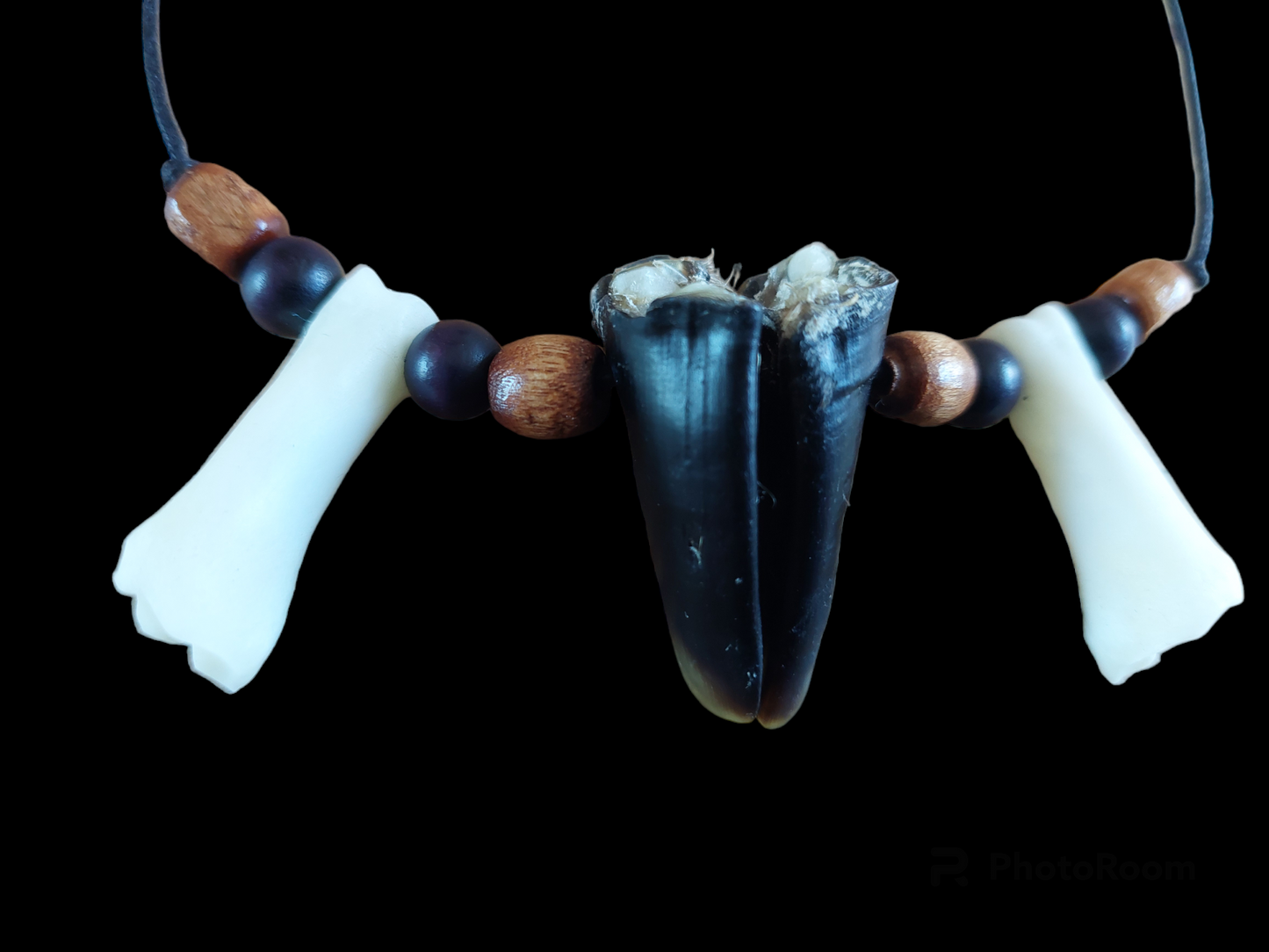 Roe deer foot bones and hooves amulet necklace #1