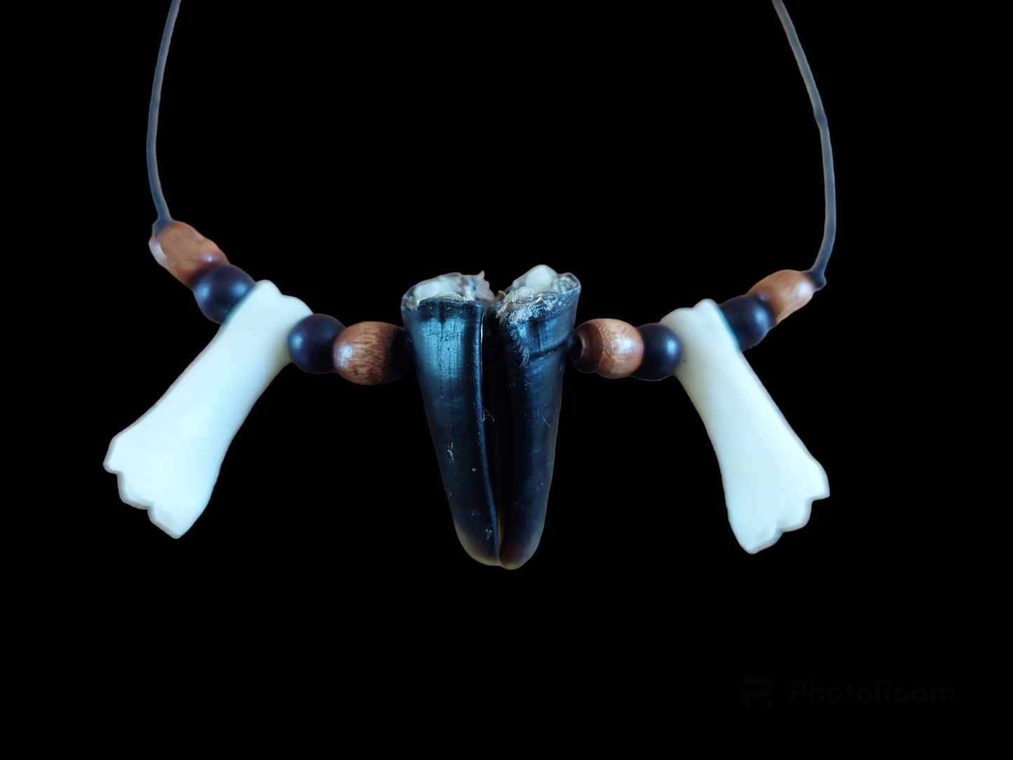 Roe deer foot bones and hooves amulet necklace #1