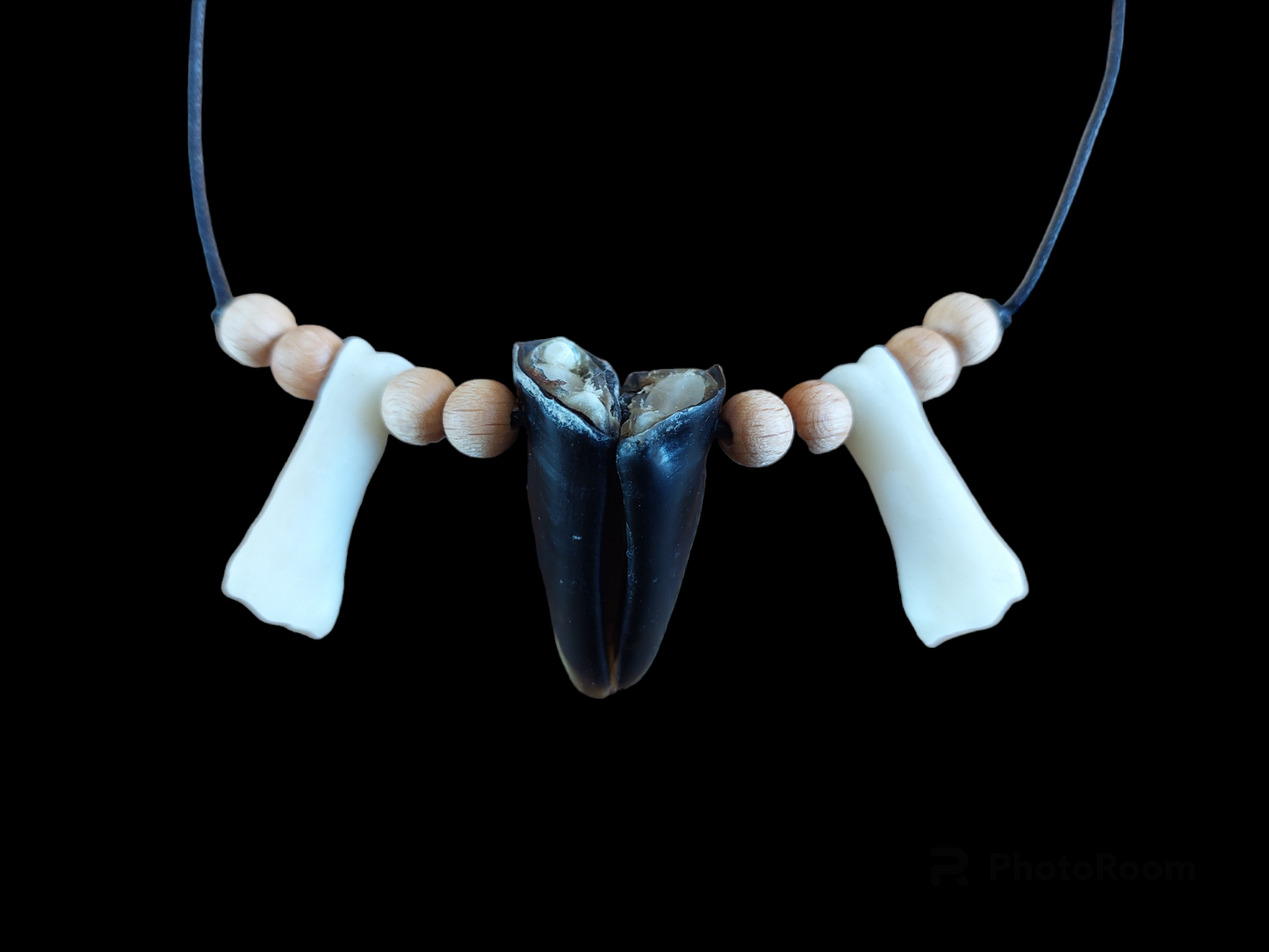 Roe deer foot bones and hooves amulet necklace #2