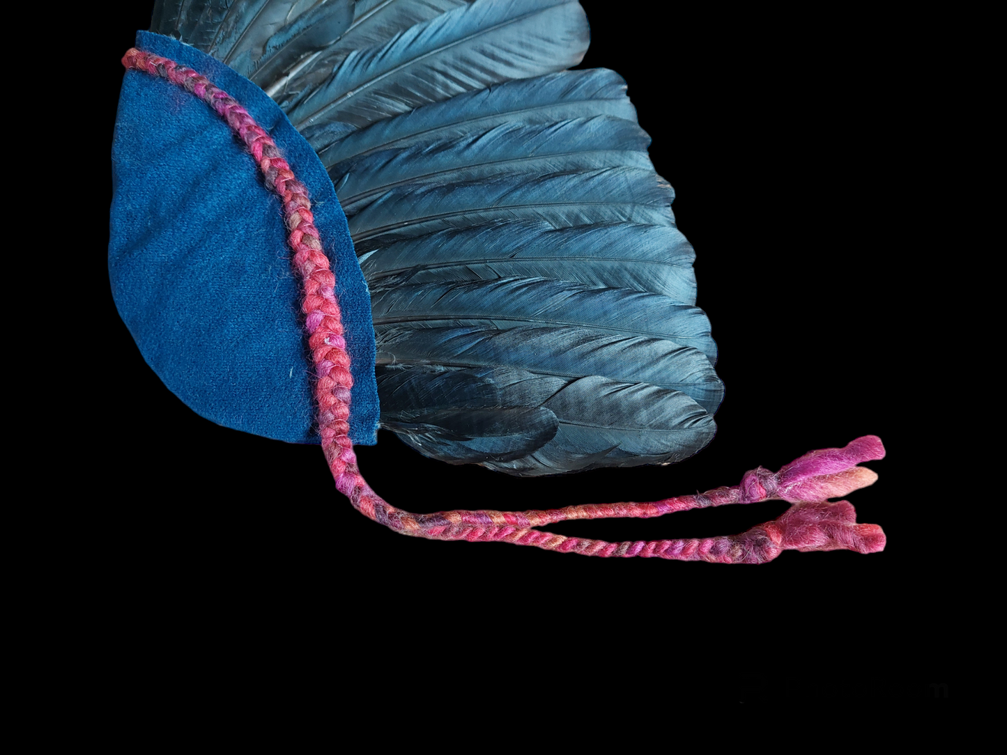 Crow wing fan