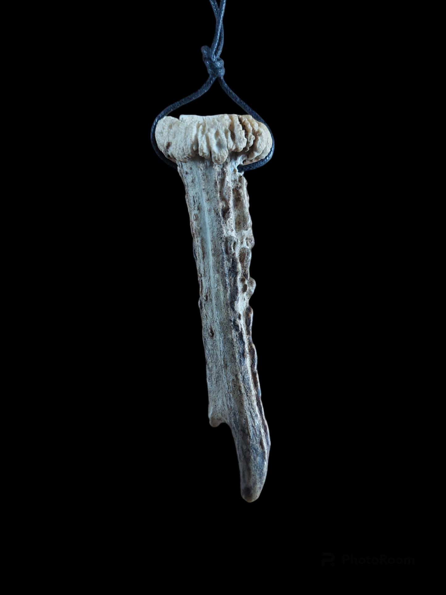 Roe deer antler necklaces