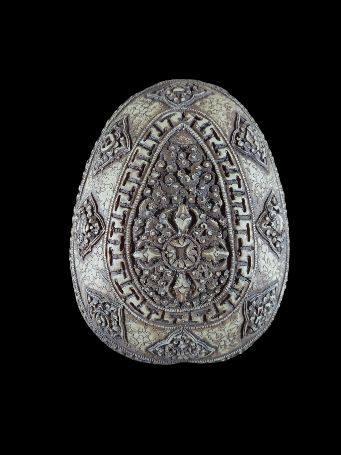 Kapala with auspicious symbols and double dorje depiction