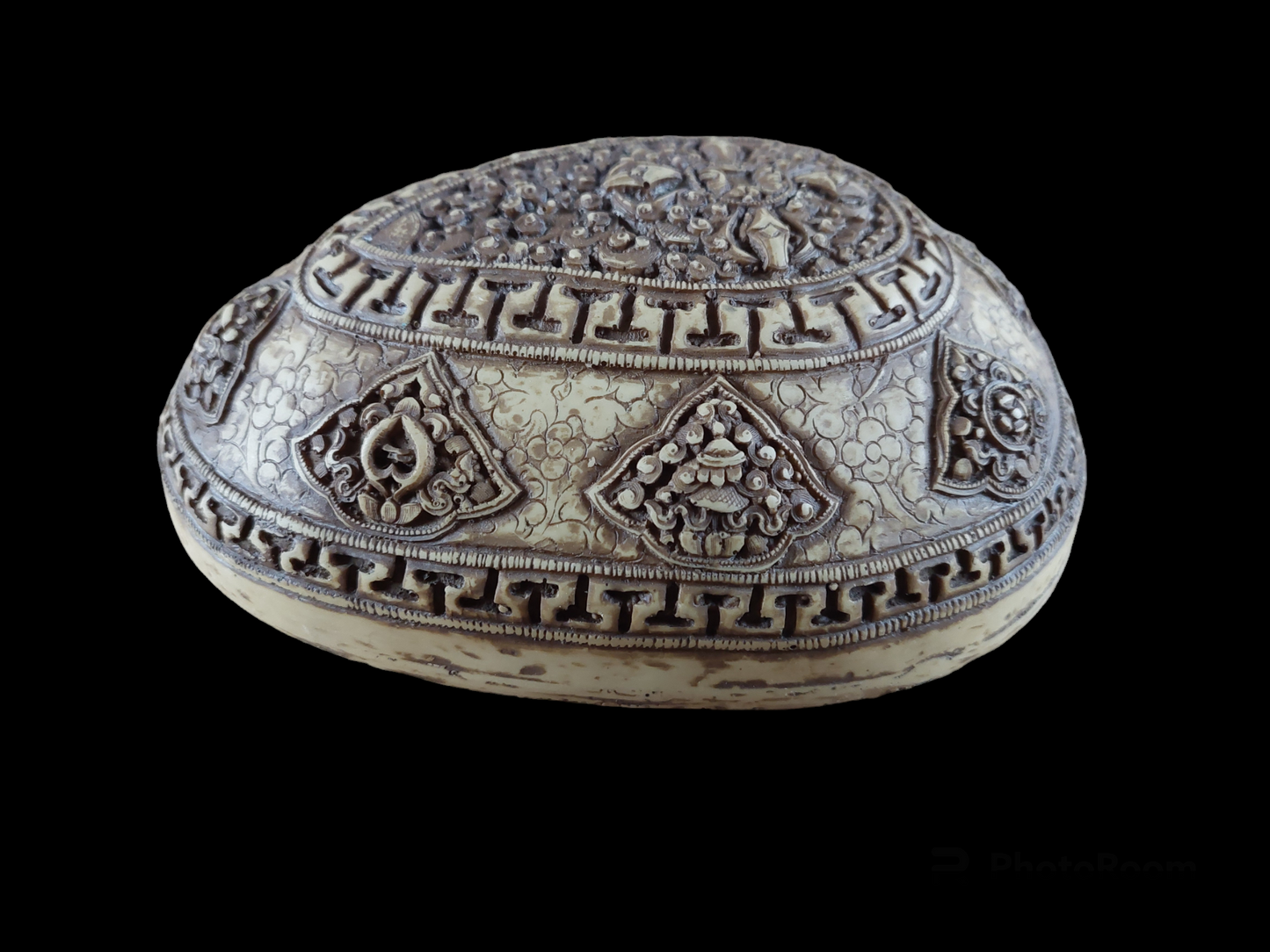 Kapala with auspicious symbols and double dorje depiction