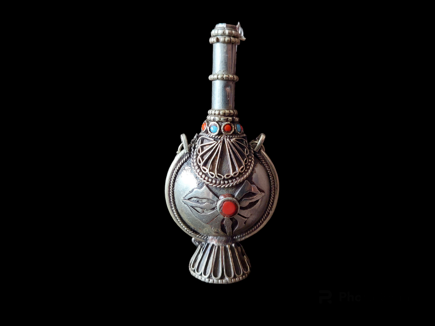 Tibetan silver snuff bottle
