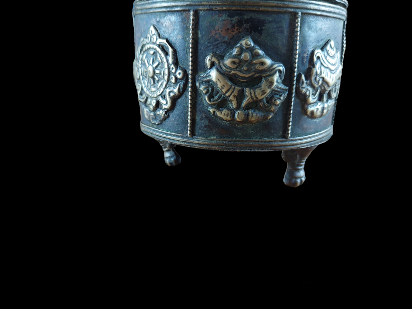 Vintage Tibetan storage box / jewelry box