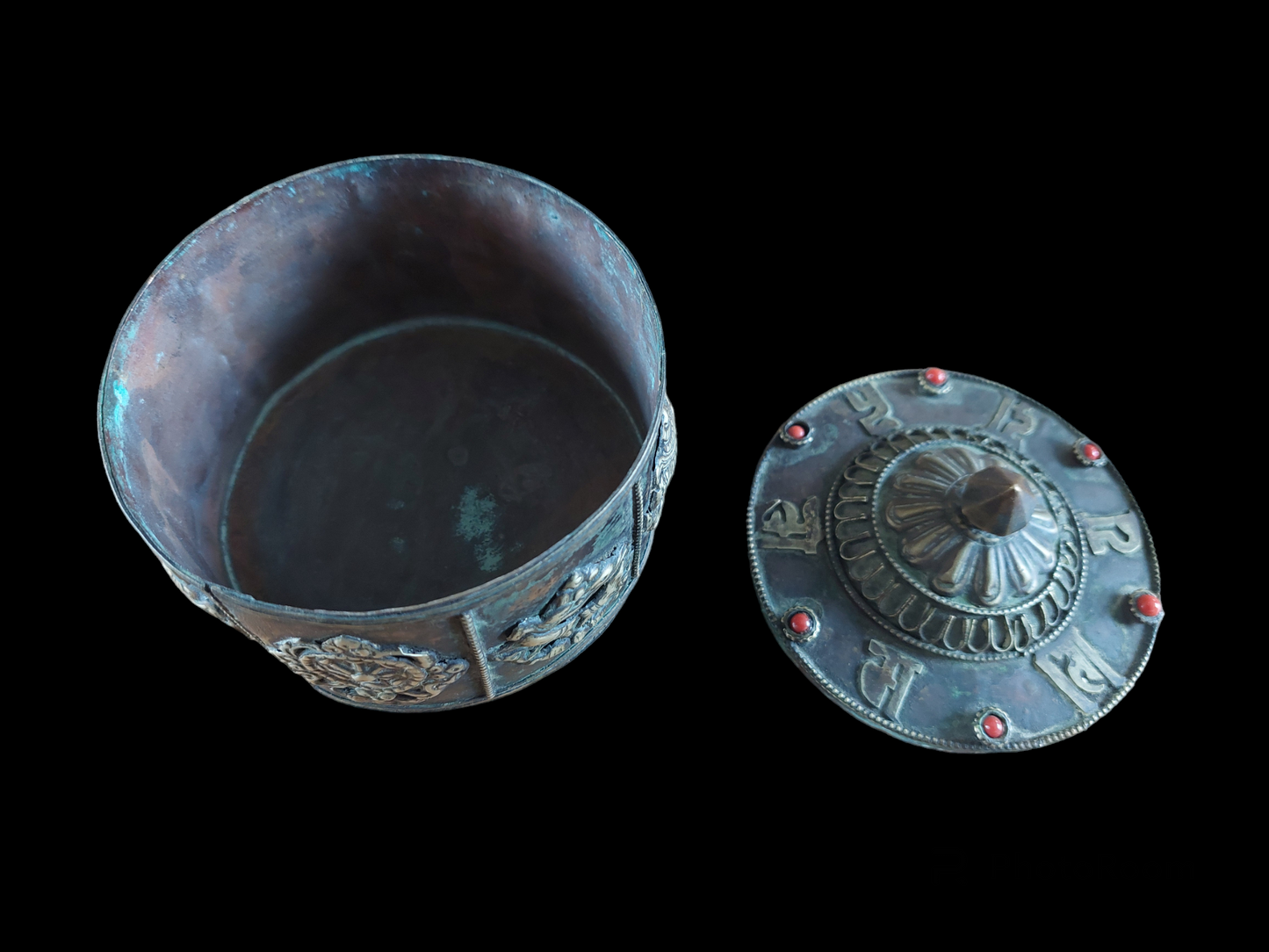 Vintage Tibetan storage box / jewelry box
