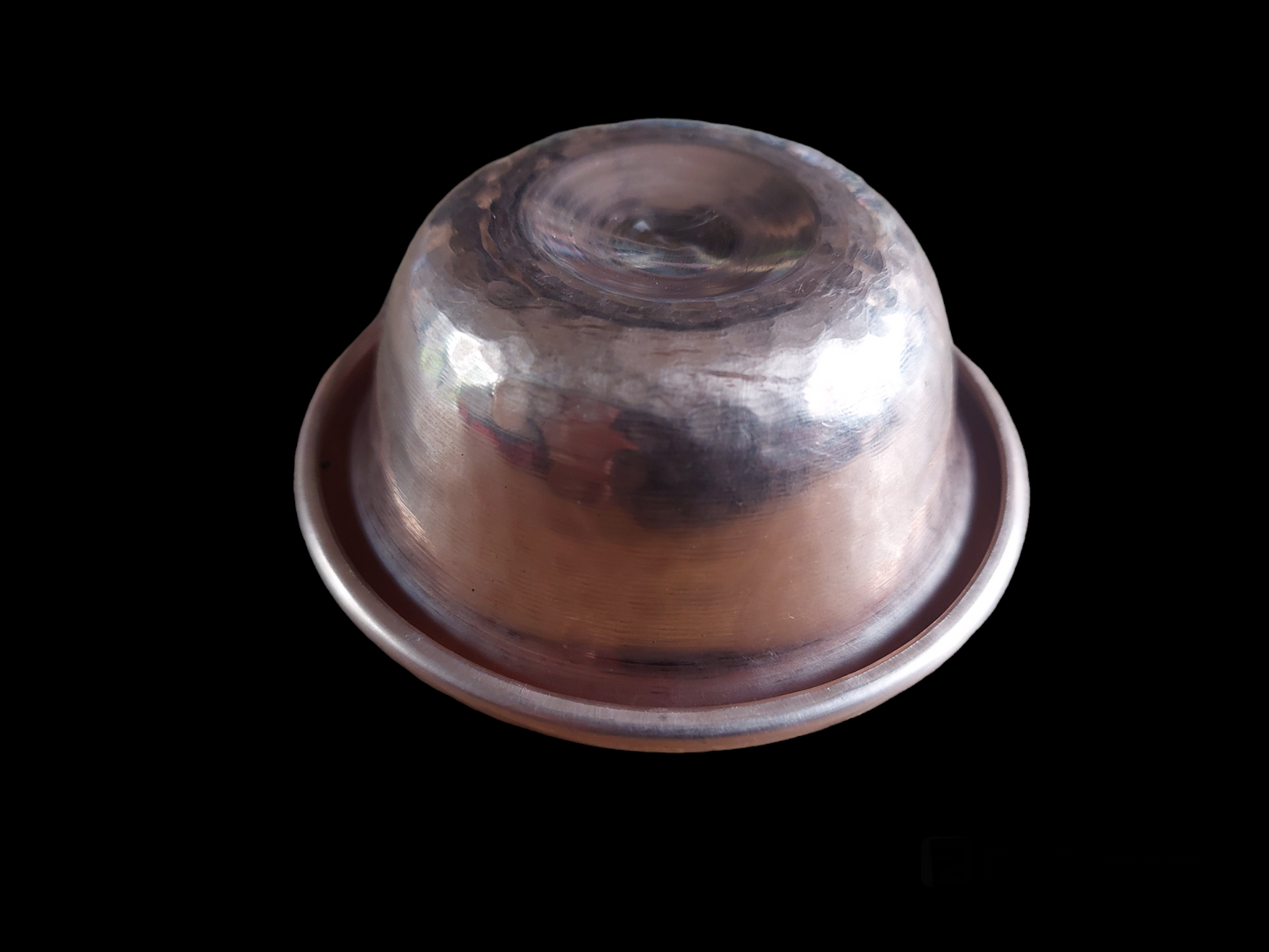 Red copper offering bowl