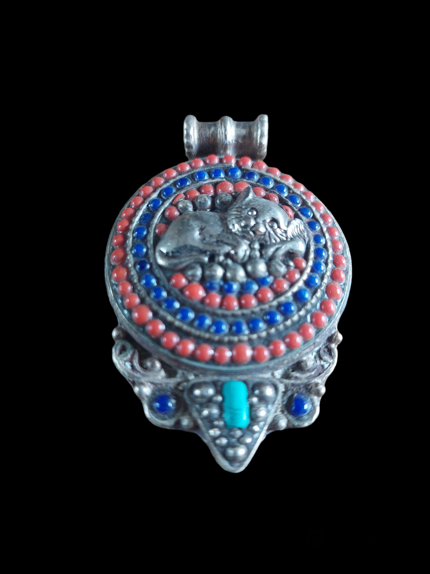 Vintage Tibetan silver pendant with cat