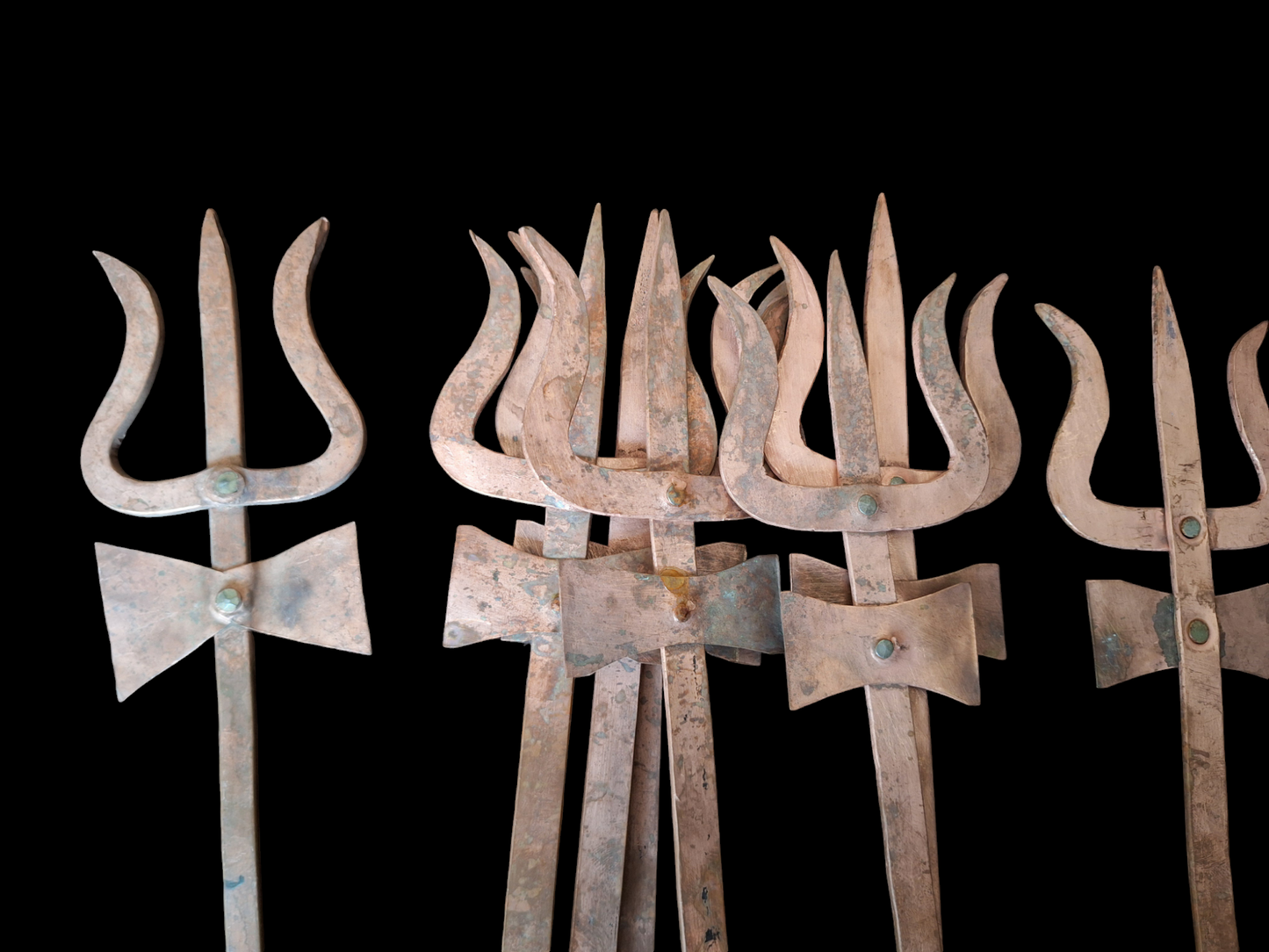 Red copper Nepalese tridents, medium size