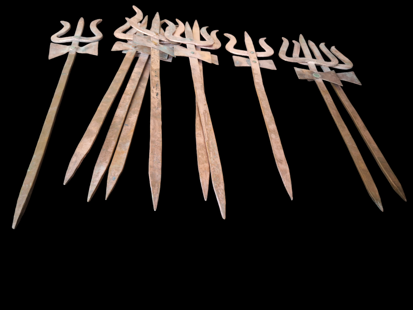 Red copper Nepalese tridents, medium size
