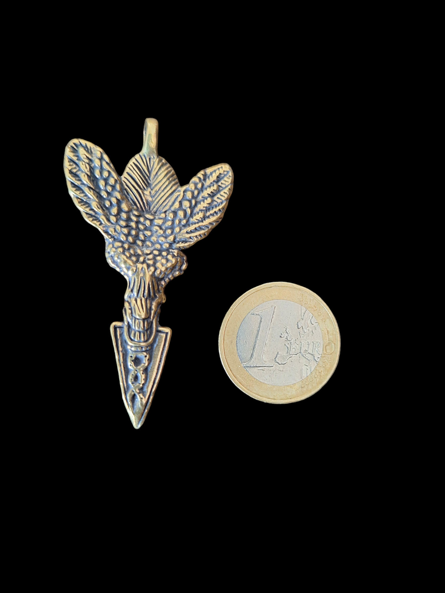 Garuda on phurba pendant