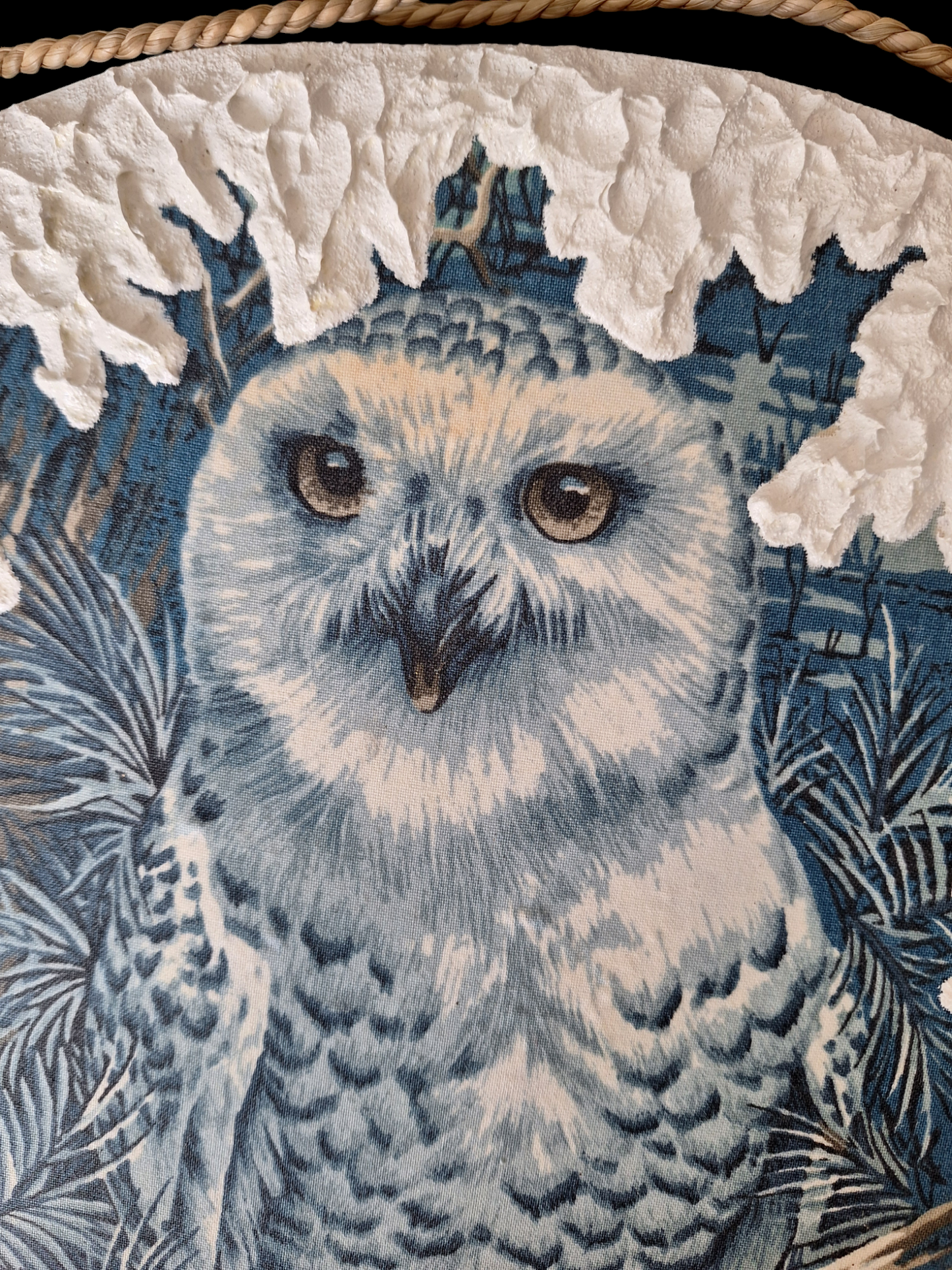 Snow owl wallhanger