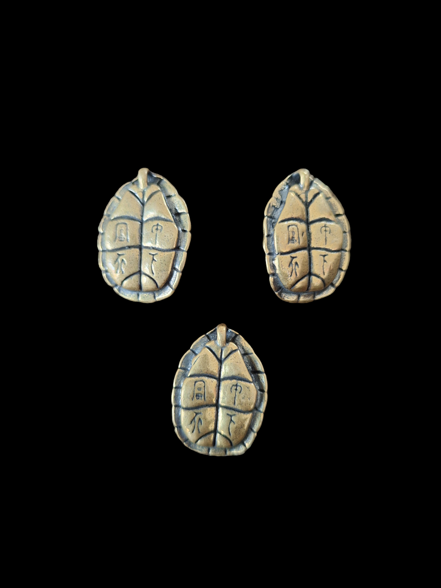 Turtle pendant