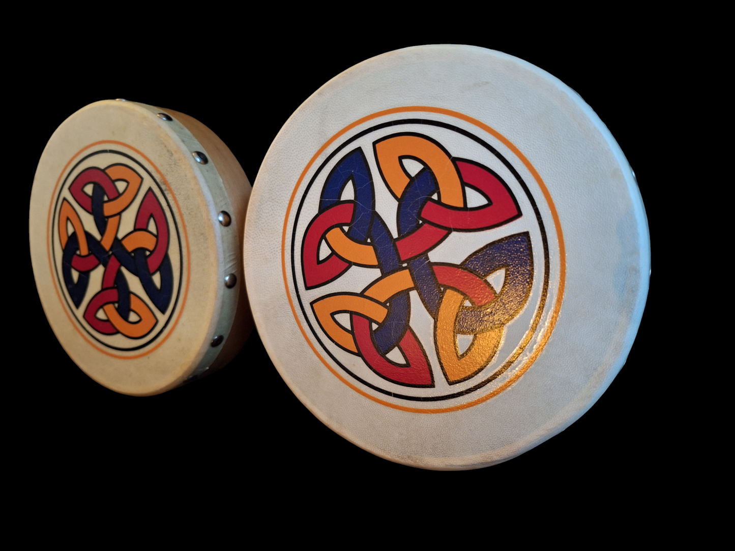 Mini bodhran with Celtic knot