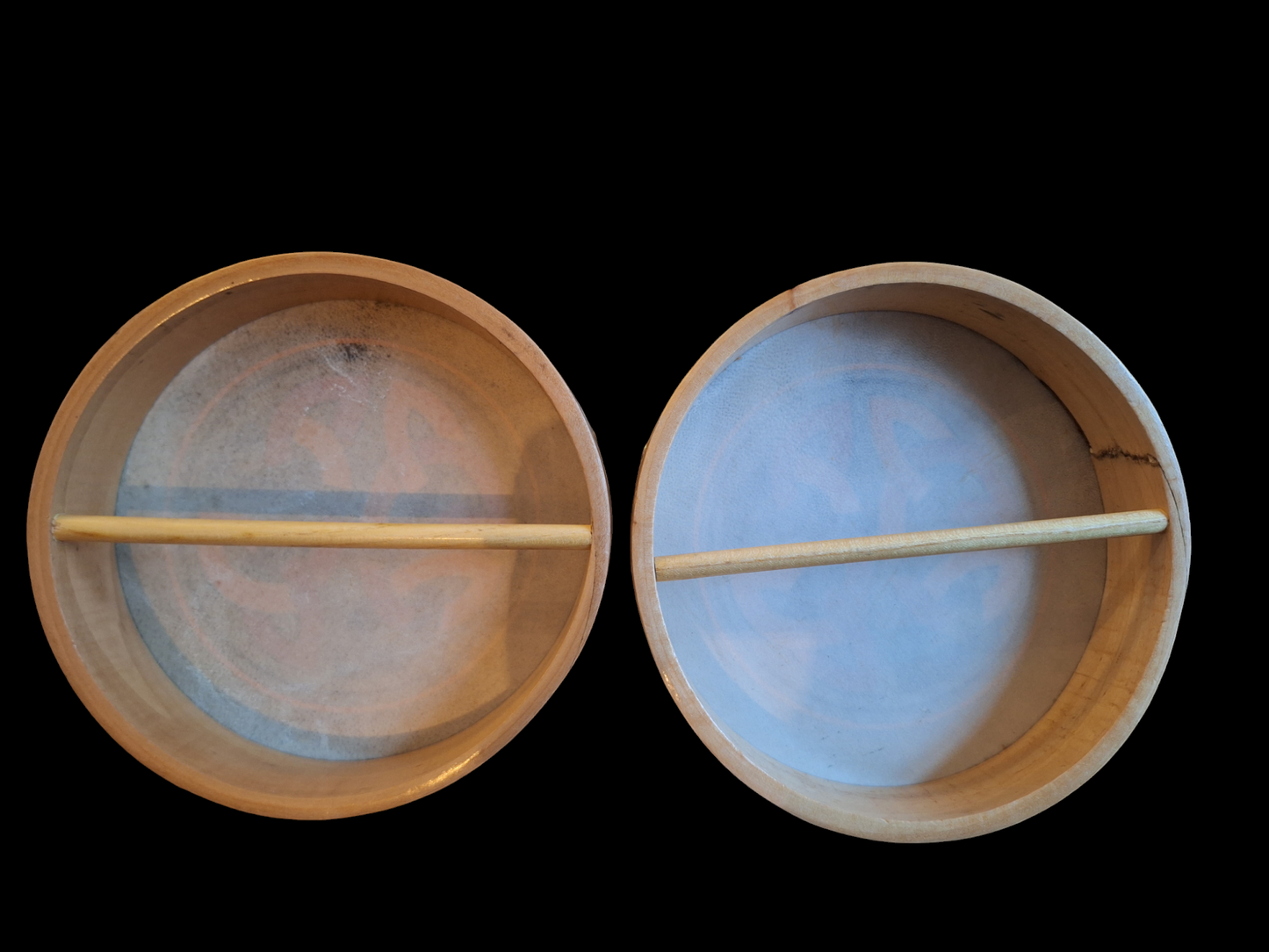 Mini bodhran with Celtic knot