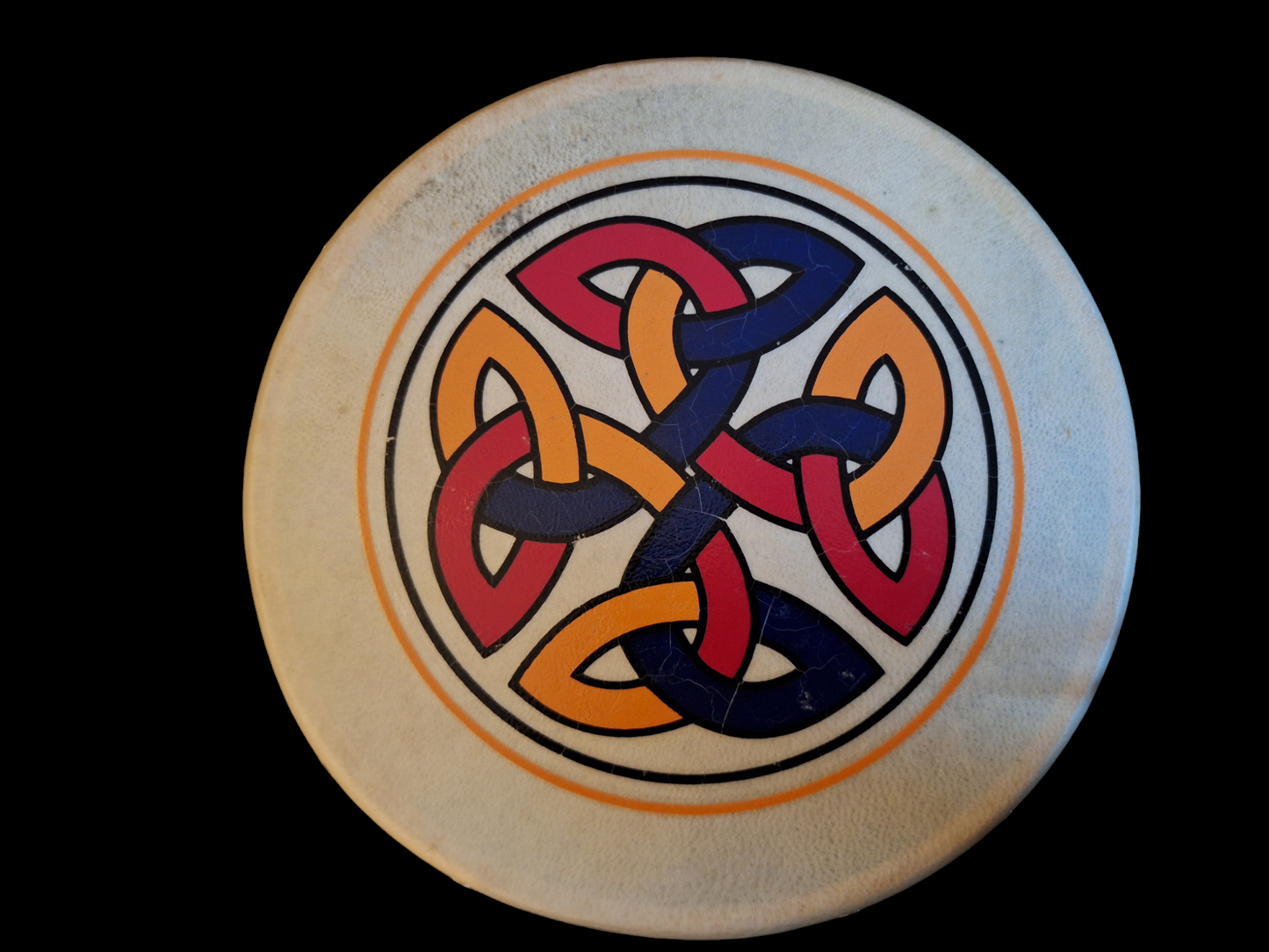 Mini bodhran with Celtic knot