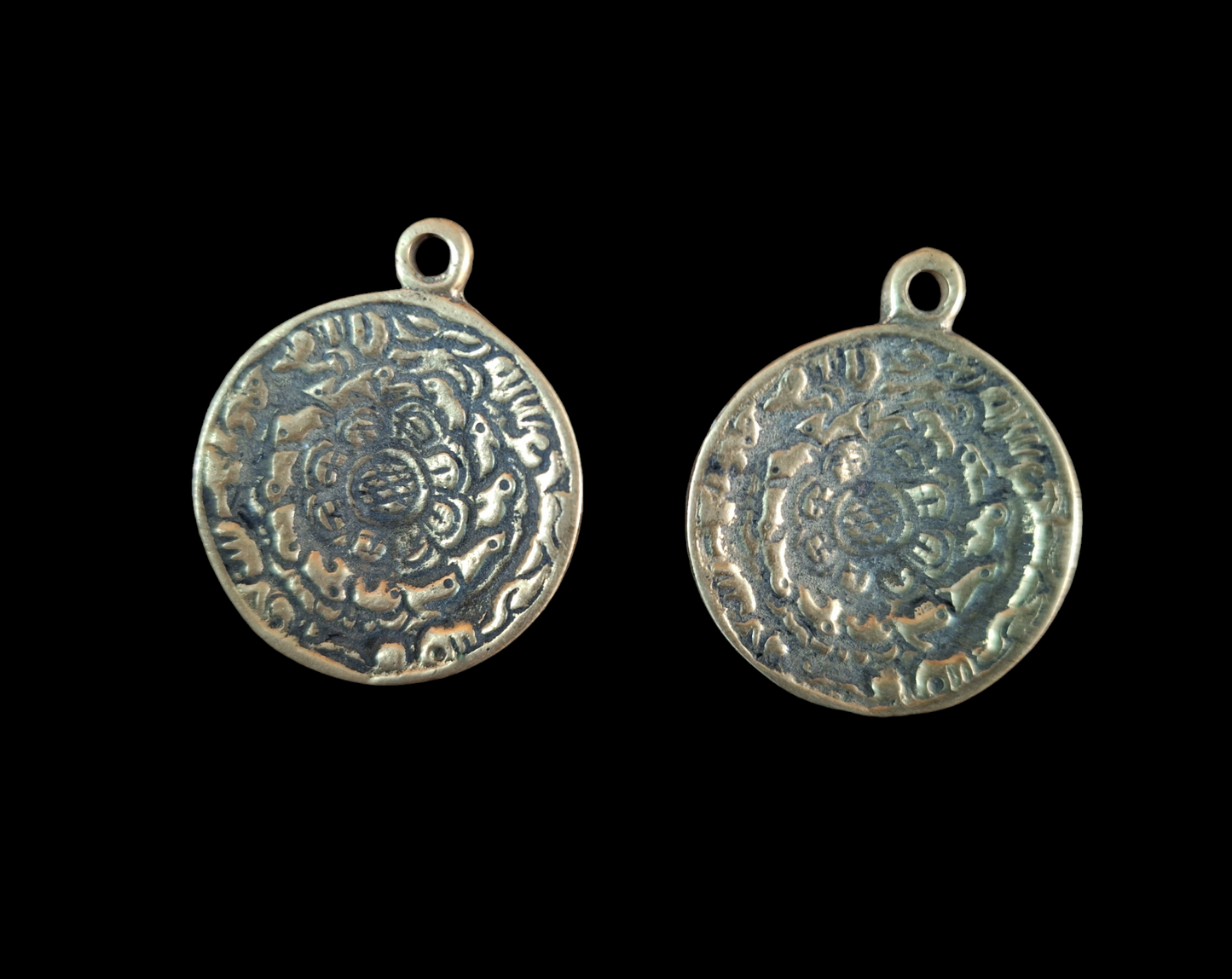 Vintage Nepalese melong Buddha and Si Pa Ho 33 millimeters