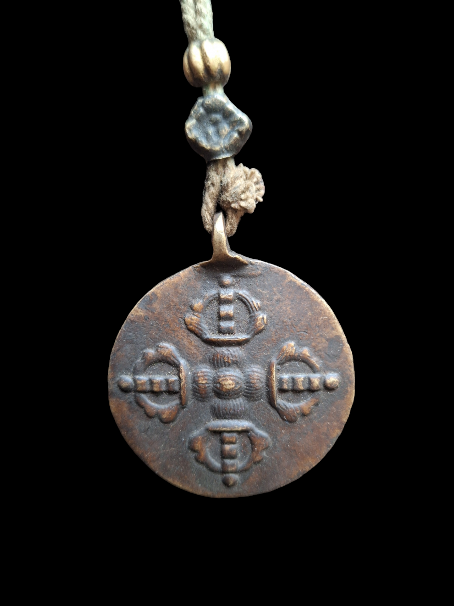 Antique Nepalese melong Double Dorje and Si Pa Ho 47 millimeters