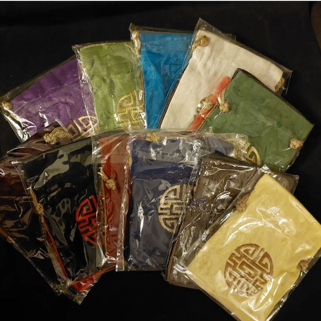 Cotton pouch with Shou symbol