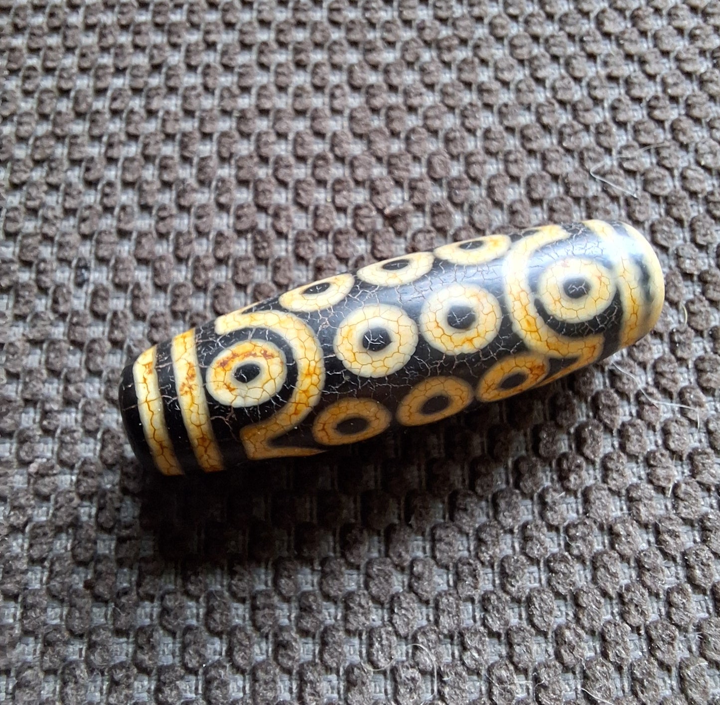 21 eye dzi bead