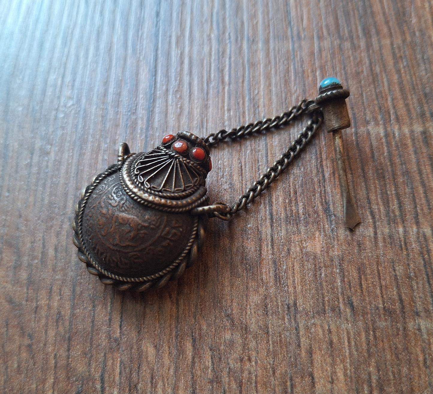 Vintage Tibetan silver and copper snuff bottle