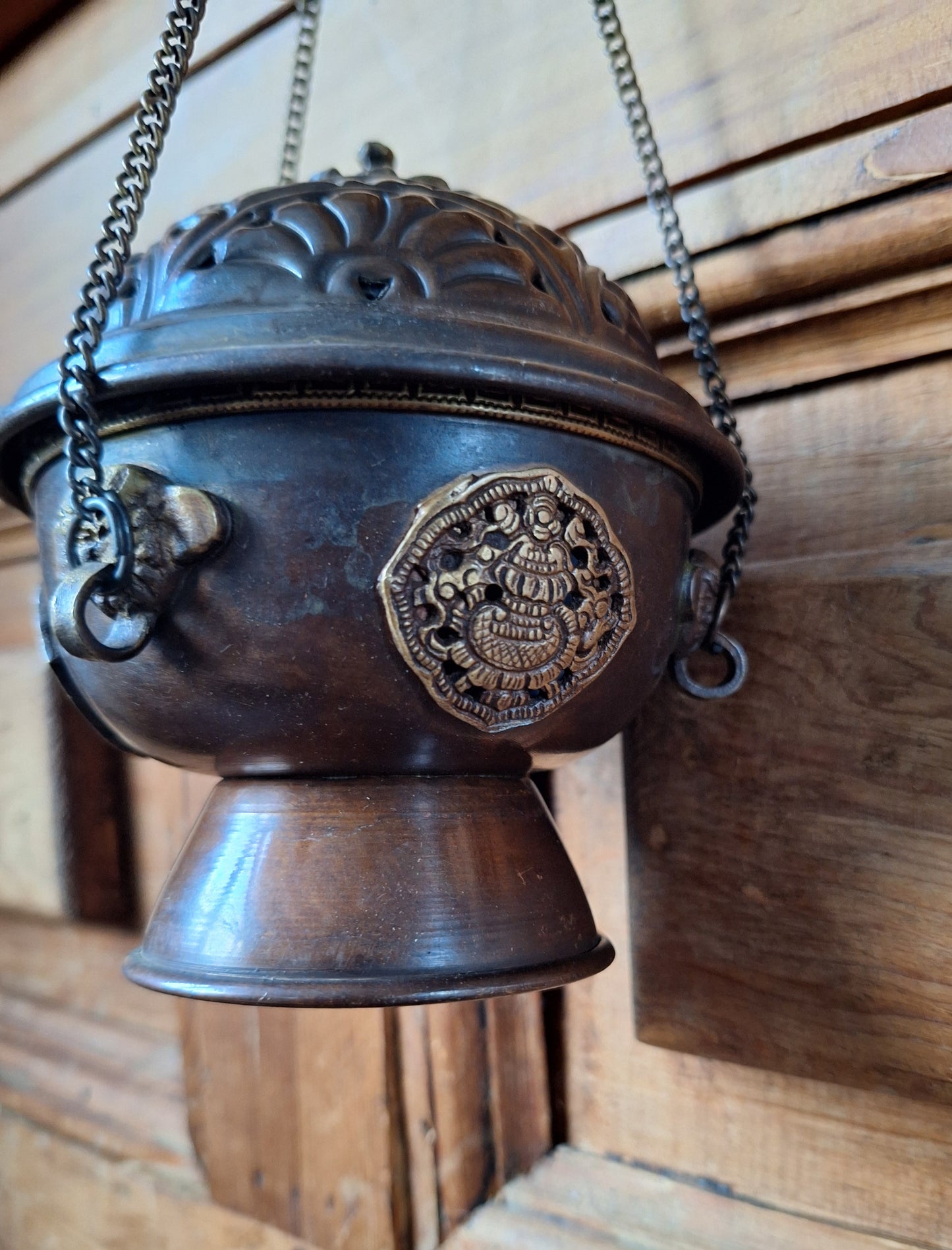 Hanging red copper incense burner Auspicious Symbols