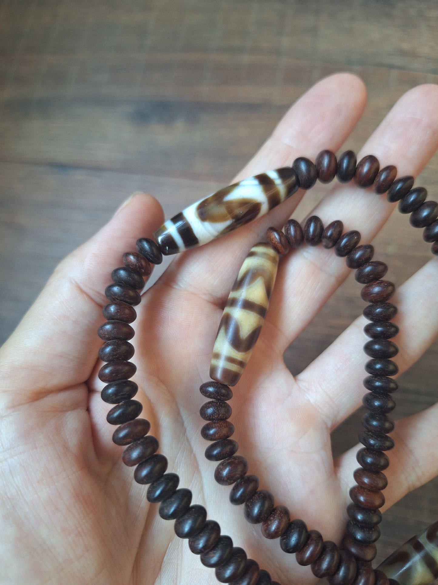 Dzi bead Wave mala necklace