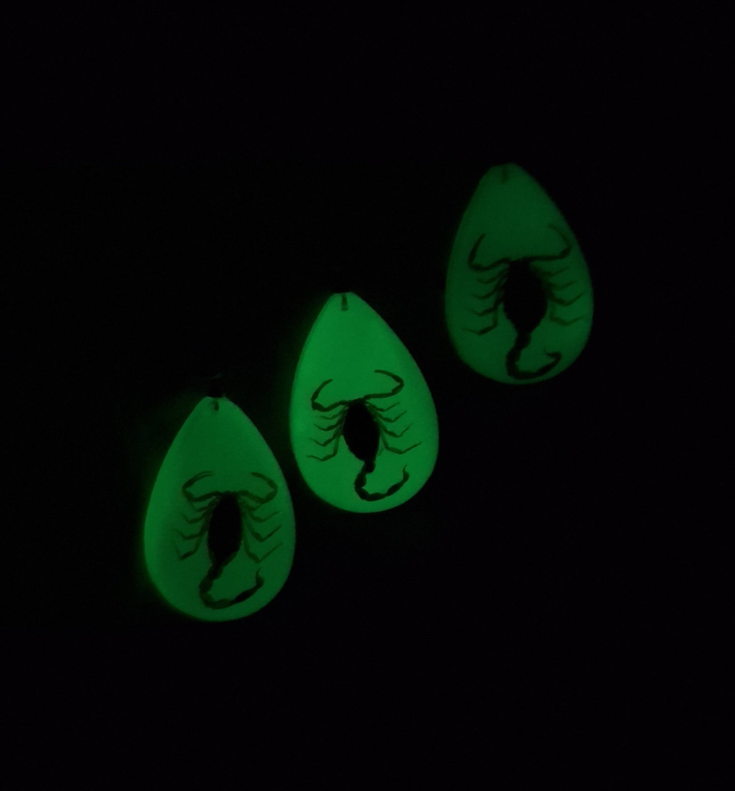 Scorpion in glow-in-the-dark resin neclace