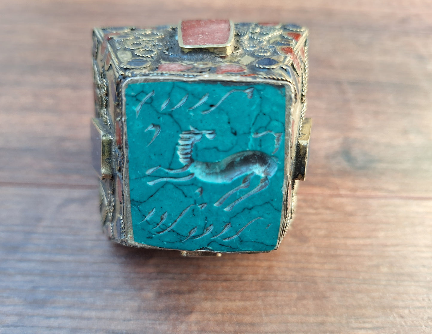 Vintage Kuchi tribal intaglio ring