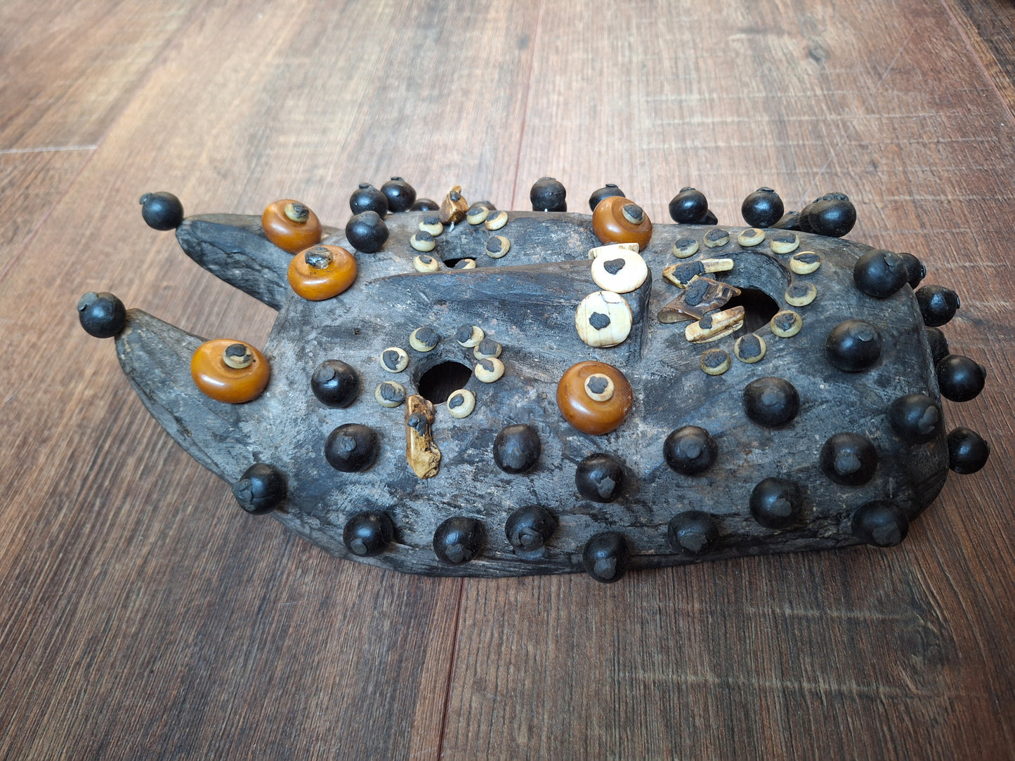 Old Nepalese wooden mask with rita, copal and shell beads