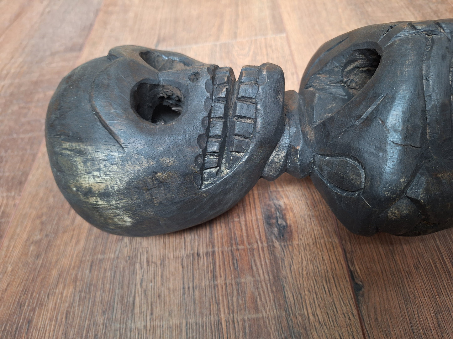 Nepalese wooden skeleton / Citipati figure