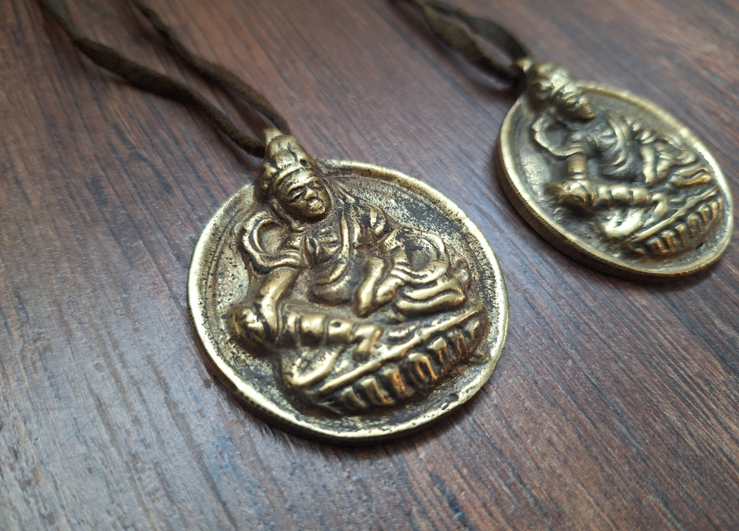 Vintage Nepalese melong Dzambala and Si Pa Ho 46 millimeters
