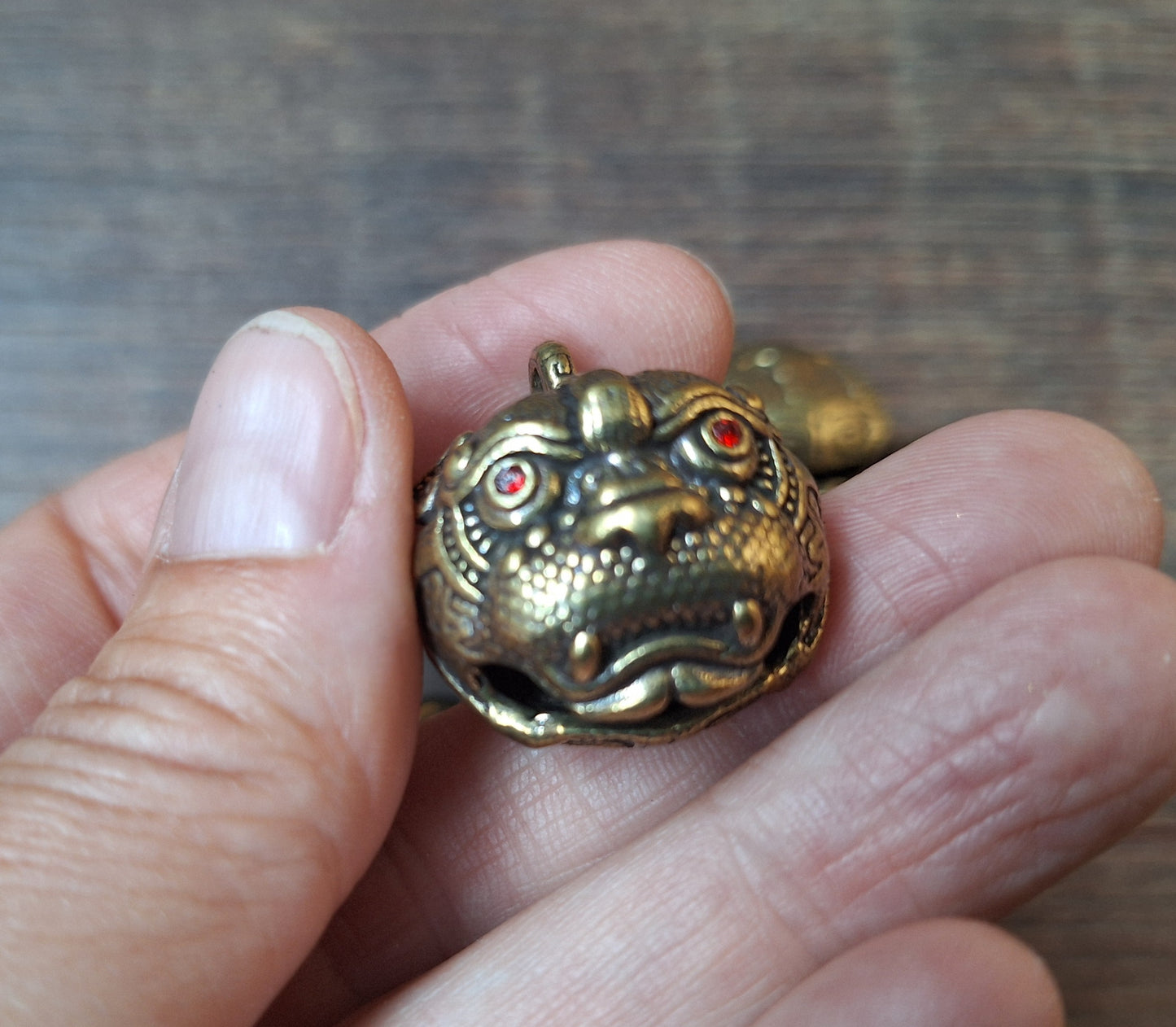 Bell with bulldog 24 millimeter
