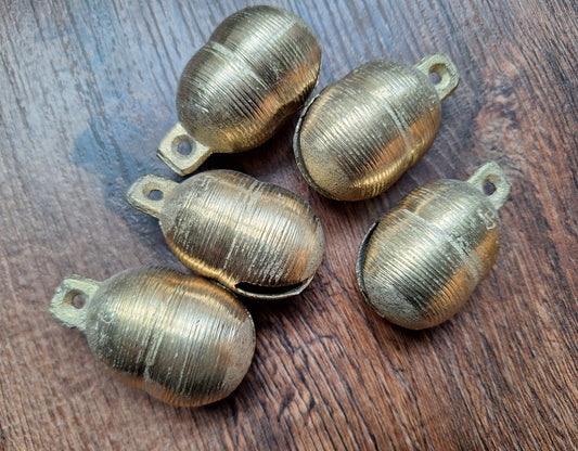 Bell corrugated brass 40 millimeters