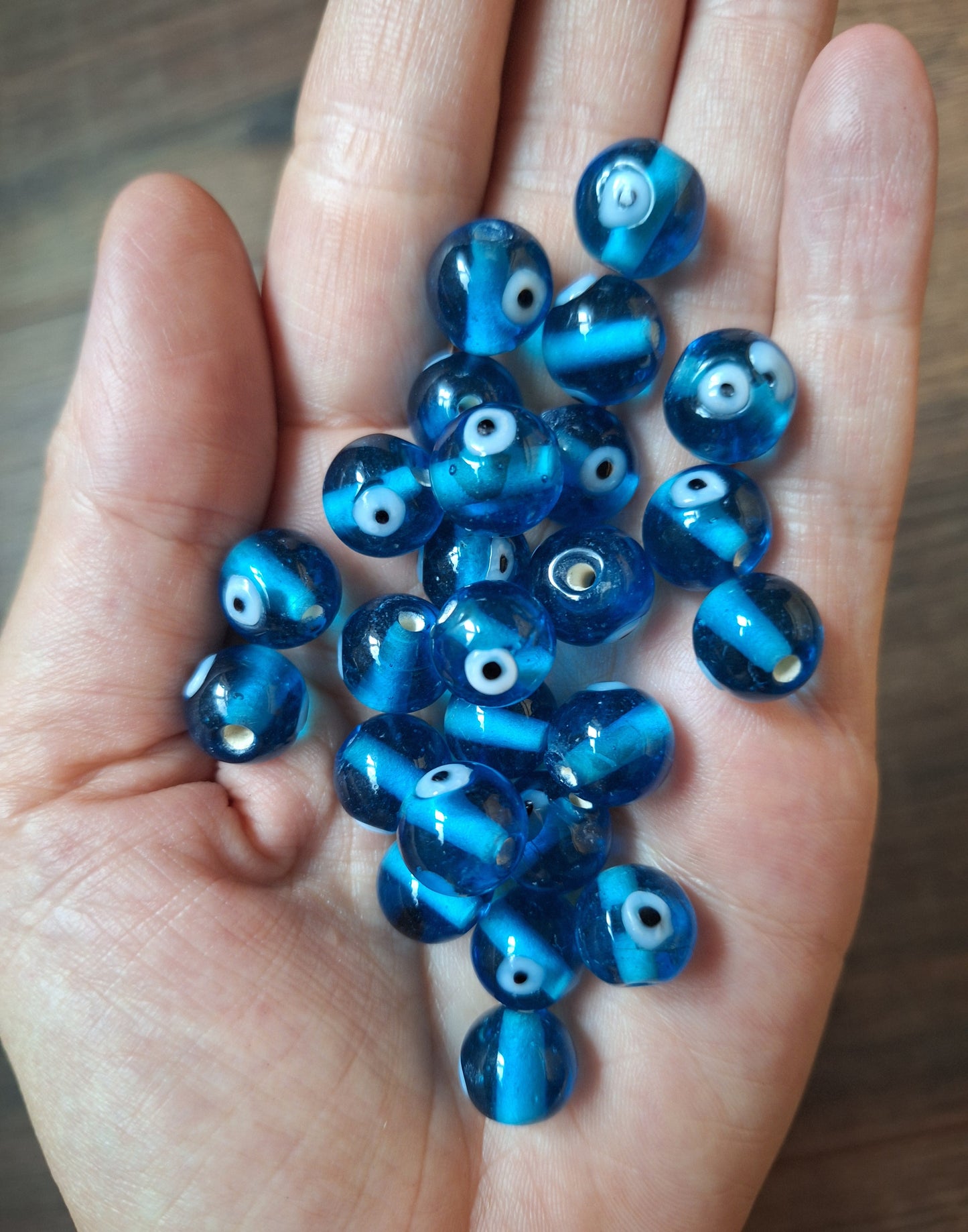 Glass beads Eye, light blue, set of 10