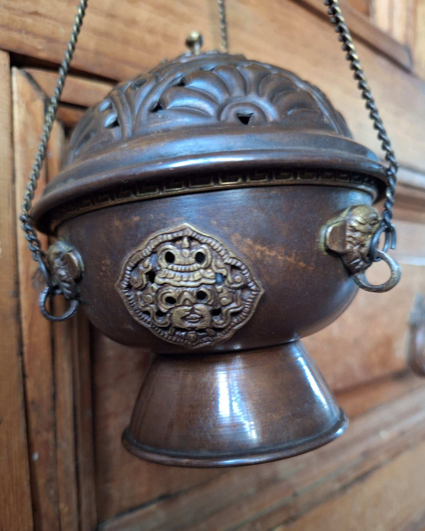 Hanging red copper incense burner Auspicious Symbols