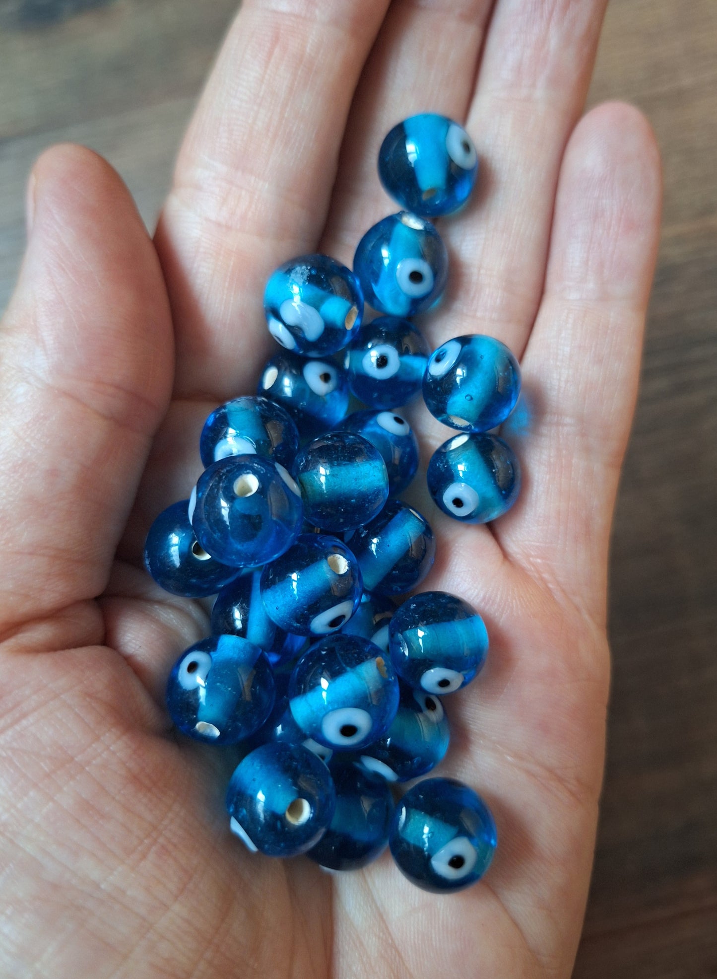 Glass beads Eye, light blue, set of 10