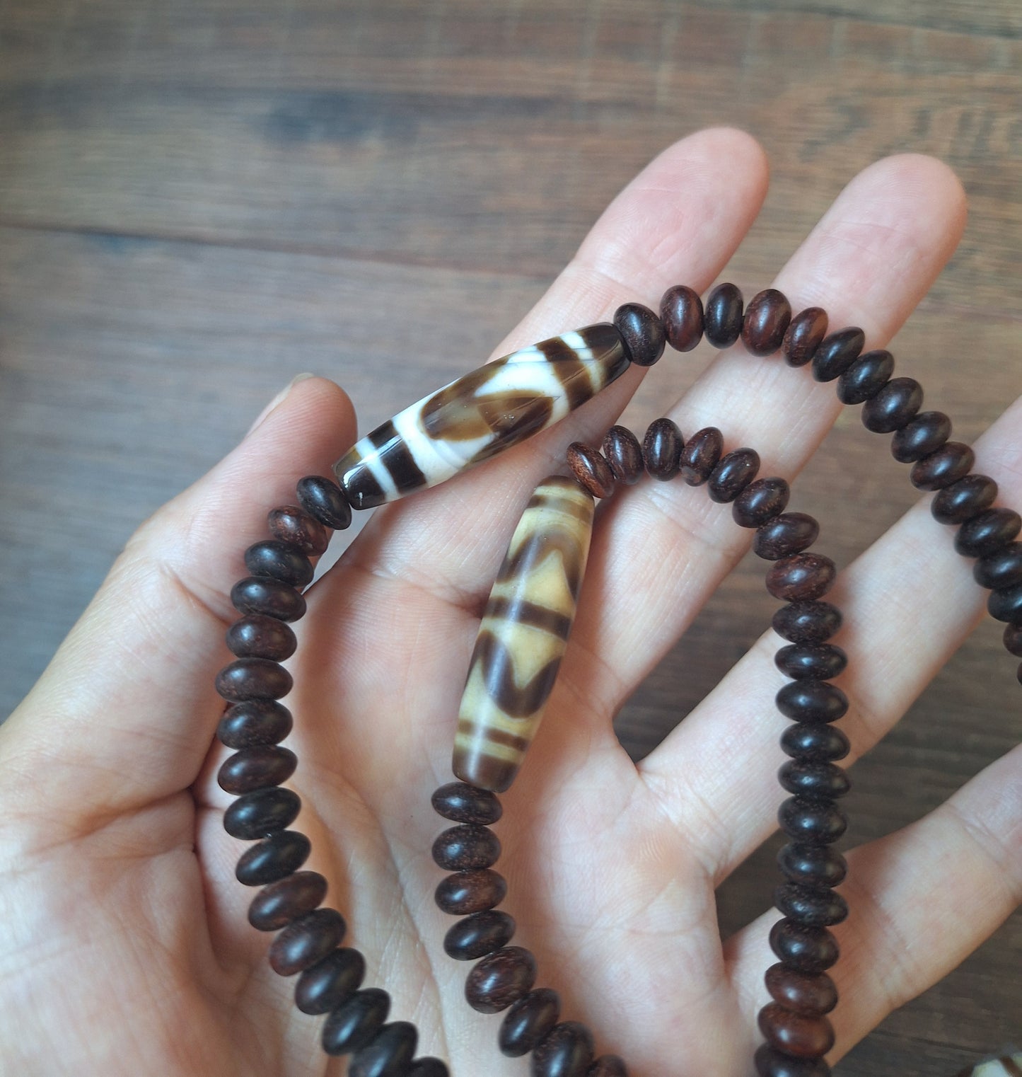 Dzi bead Wave mala necklace