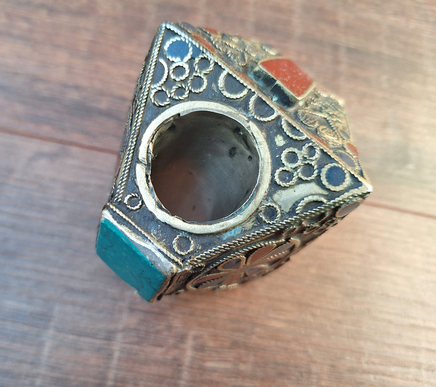 Vintage Kuchi tribal intaglio ring