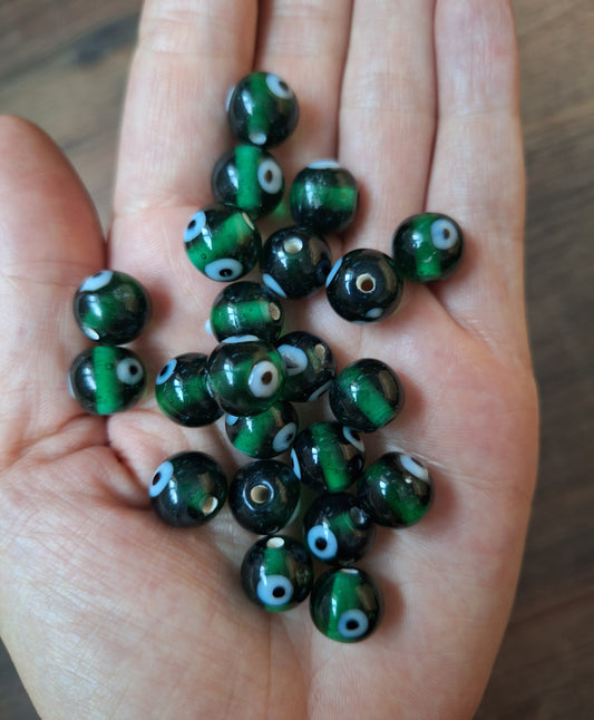Glass beads Eye, green, set of 10