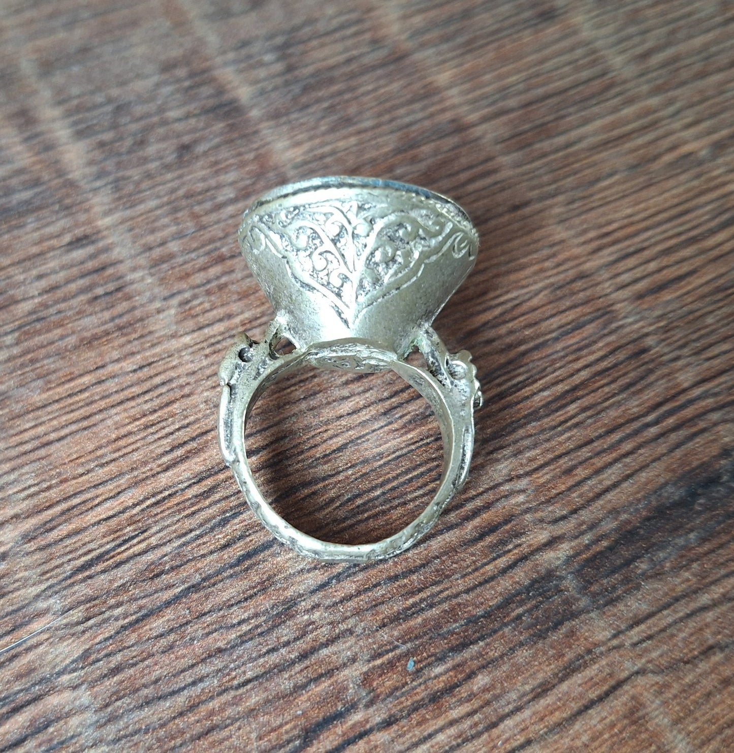 Vintage Kuchi tribal intaglio ring